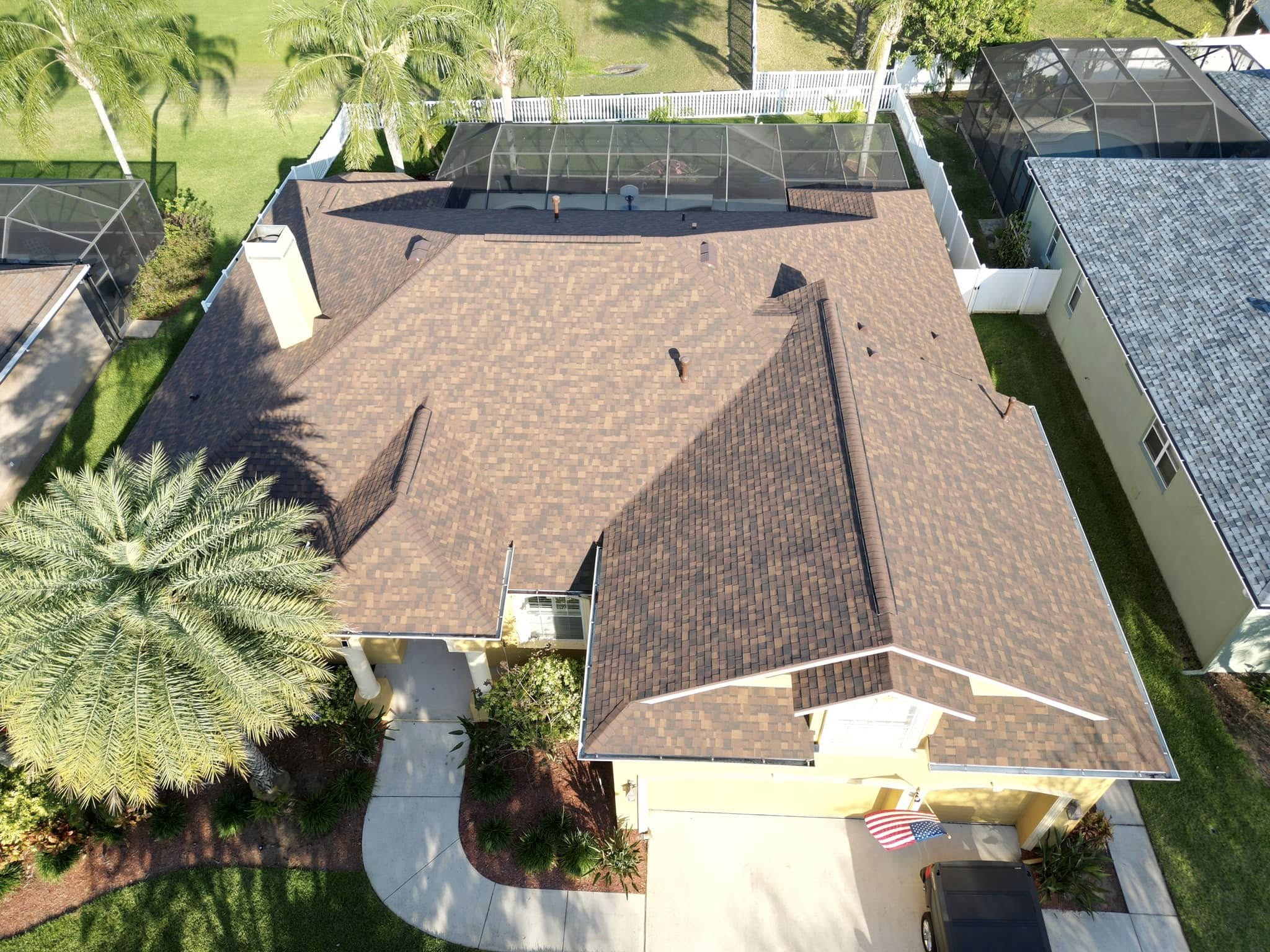 Aerial view of a shingle roof on a Florida house